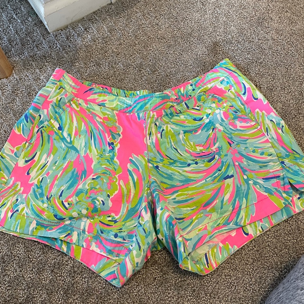 Size small elastic waist Lilly shorts in excellent condition.